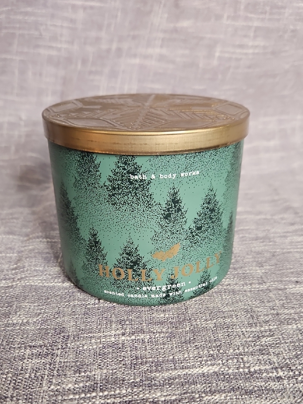 Bath & Body Works Holly Jolly Evergreen Candle - Green & Gold